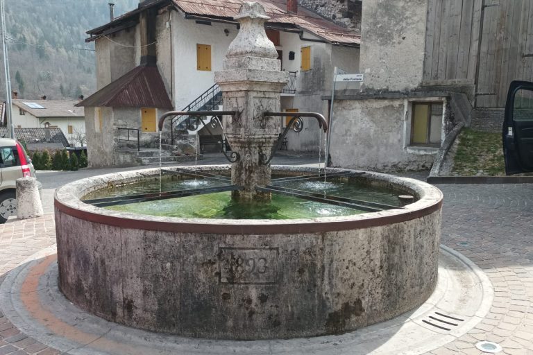 fontana taibon centro