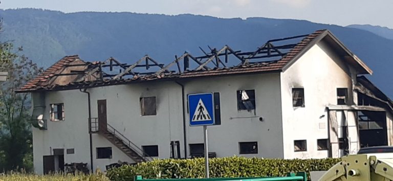 3d470e36-494f-47a2-8b71-fb1c41039d26