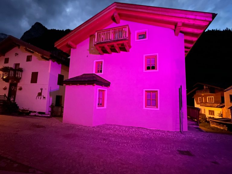 c98d06e0-8201-4c6f-86ef-5d336d65ccd6