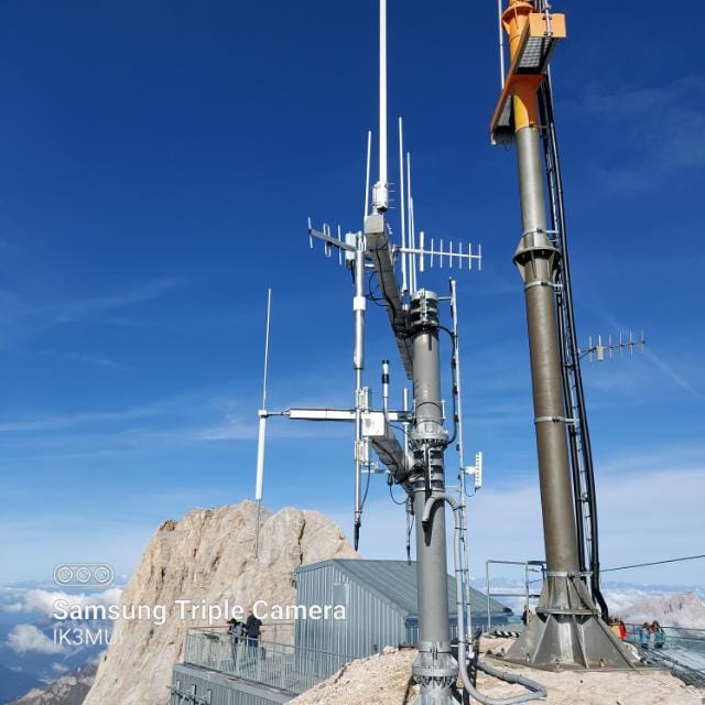 f76808d8-750f-48ca-8a2f-280c9ce71e5c