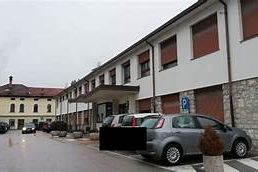 th