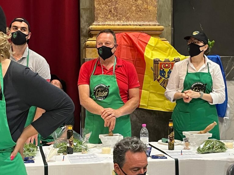 537afa49-4b20-445a-980d-16bddfd237af