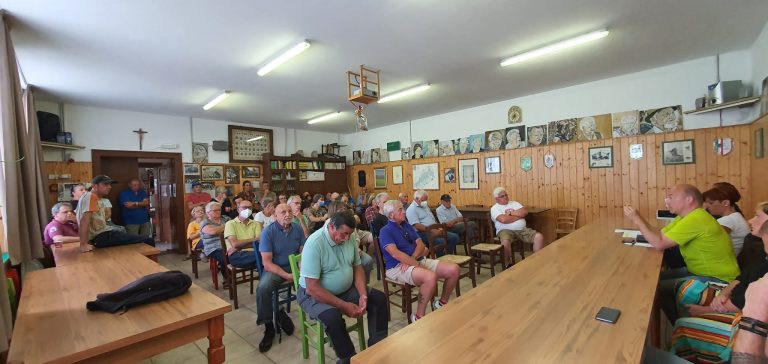 93753813-5cd2-43af-8c60-78c7467d2564