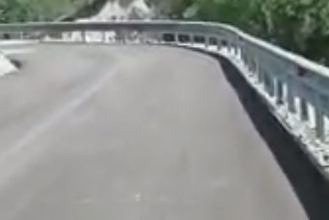 AAAAA