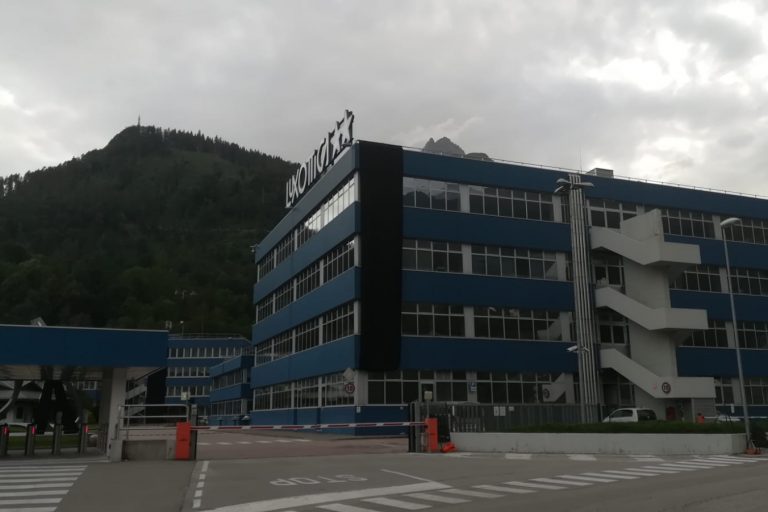 LUXOTTICA LUTTO 1