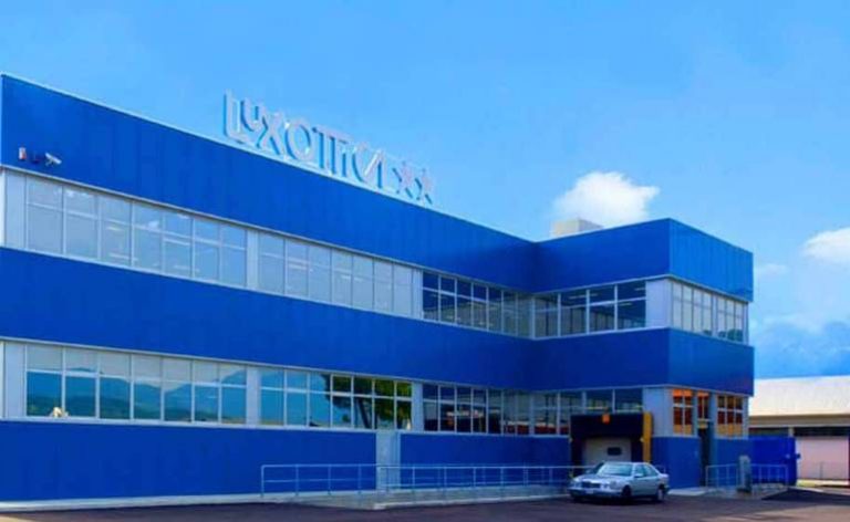 Luxottica-firmato-il-contratto-aziendale-per-lo-stabilimento-di-Pederobba_articleimage