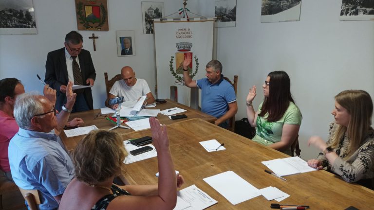 affa0803-7707-4975-8351-6c79d80afd37