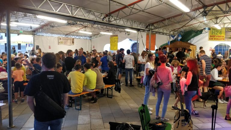 c24ded74-33c5-4947-aa5e-0fffe52fb1ef