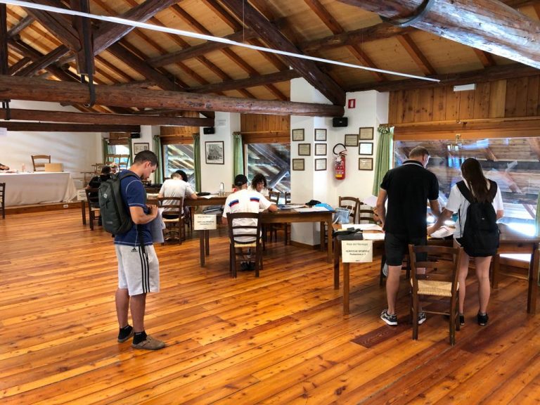 39c9af6f-8bd7-4b4a-bc14-8da57ed8562e