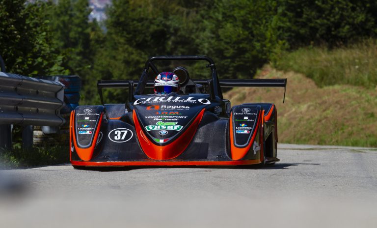 a6187d97-5971-41f3-a6d7-389a3ff3f72c