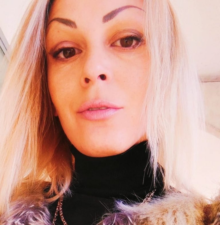 c9b5712c-ffb3-485e-8c2f-5bc7c80d0bc6