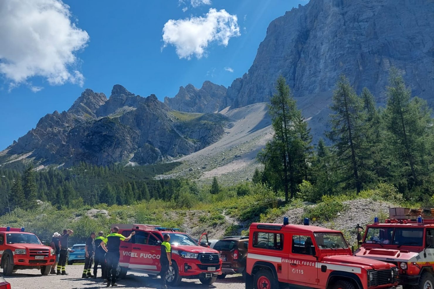 22647b4e-9964-4c76-a1ea-7686d8c41121