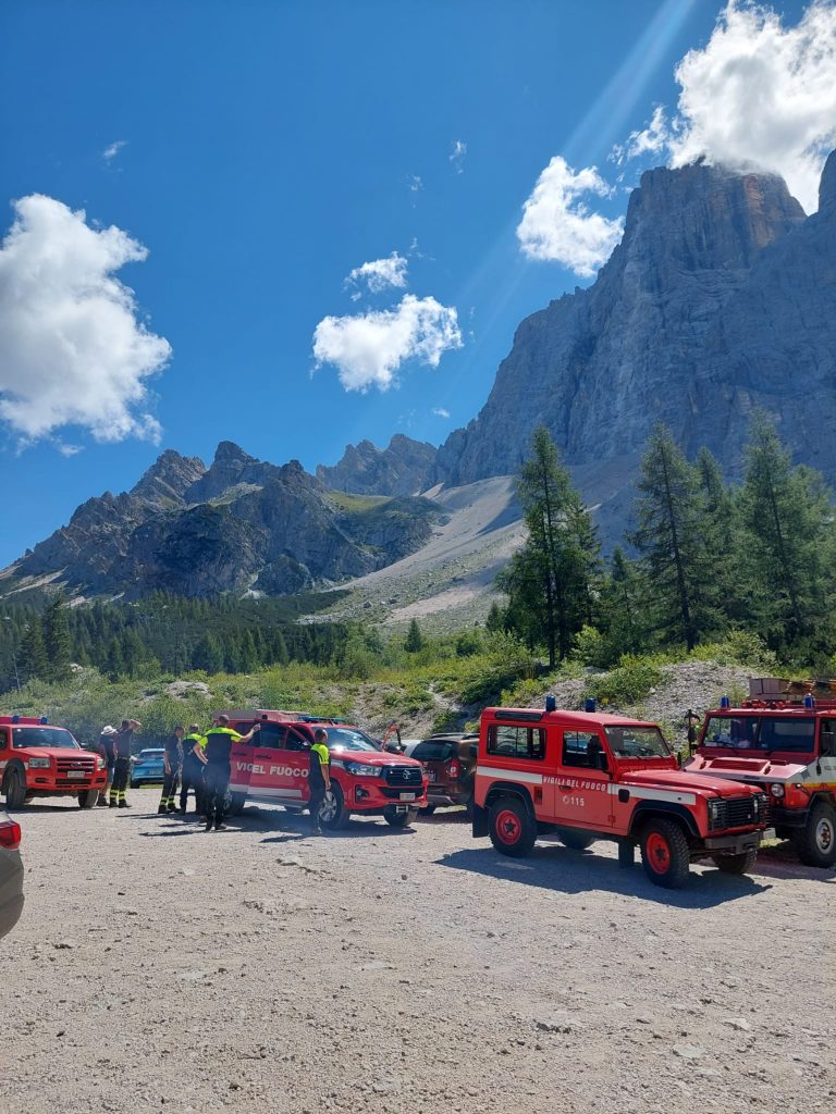 22647b4e-9964-4c76-a1ea-7686d8c41121