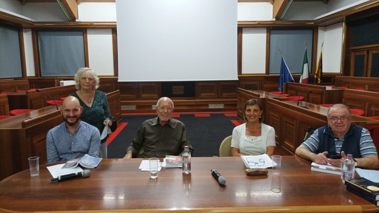 2f5f9416-a2f0-4bdb-a665-3ae5857876ad