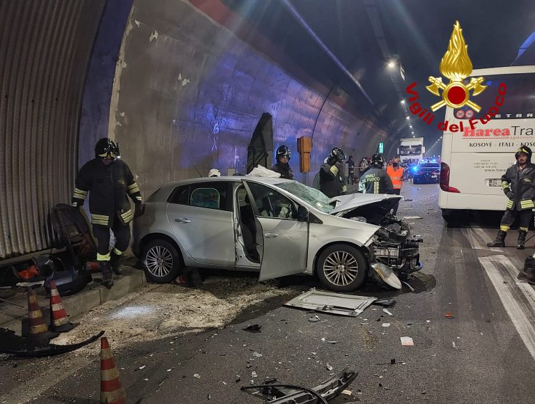 36f95a04-af8d-43d7-be8a-73bc564c24d7