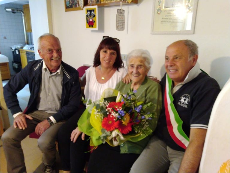 77a714b1-5cf4-4785-a33d-783d7fa49dc1