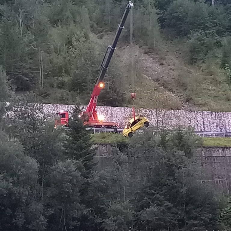 f893d732-ab08-4034-a5c2-7f1261f35e7d