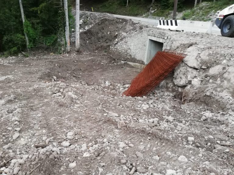 13c56096-4109-4bad-980e-2277fc881b63