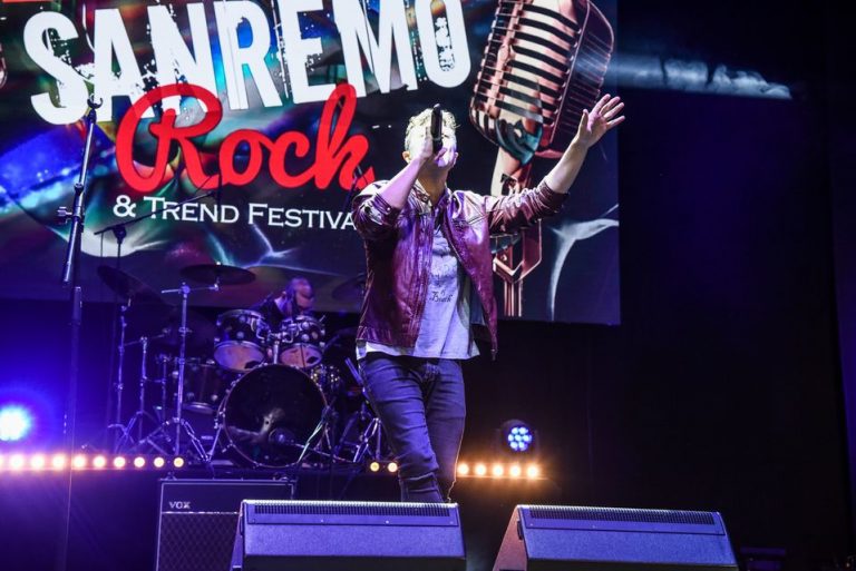 298154575_469837508483553_2253105508200798226_n