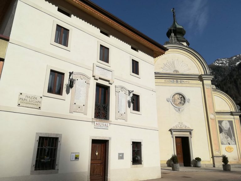 Il Musal e la chiesa di papa Luciani