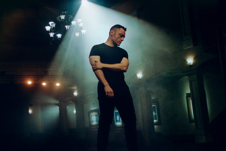 Tiziano Ferro_cover singolo_La Vita Splendida