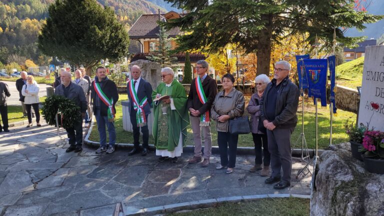 autorita_monumento_emigranti