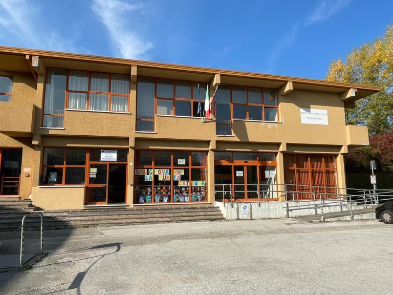 df939dad-f7c1-4bd4-9c62-777c690b6a68