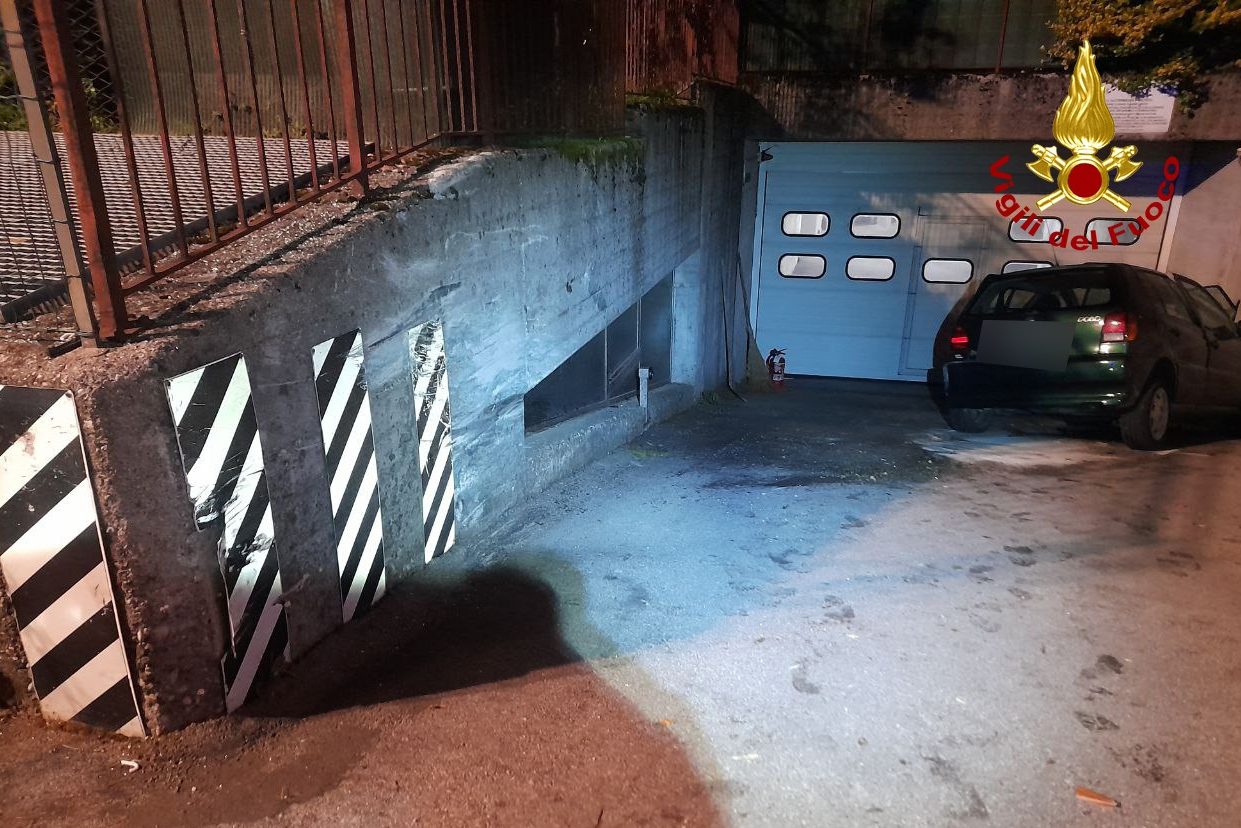 f6fb1537-f36b-47e8-afc6-bc2a43413728