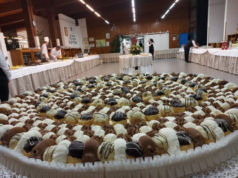 039143b9-bbbb-4a28-a1a8-161b91b73c1c