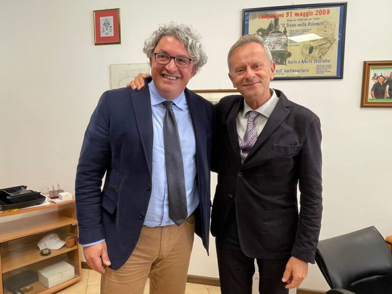 12031b01-966a-4b60-b40a-c24f8d9459da