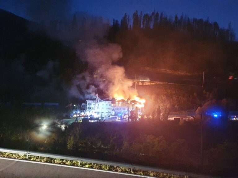 4350e8d6-d28c-4264-aced-b5aafe409d30