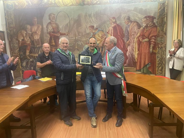 60261826-76fa-4830-b21c-48dba9a2d5ac