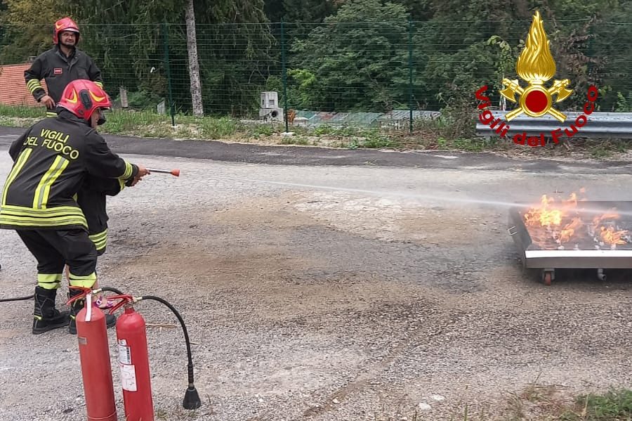 77B2A3DF-CE2D-44F0-A6CD-320C88B20643