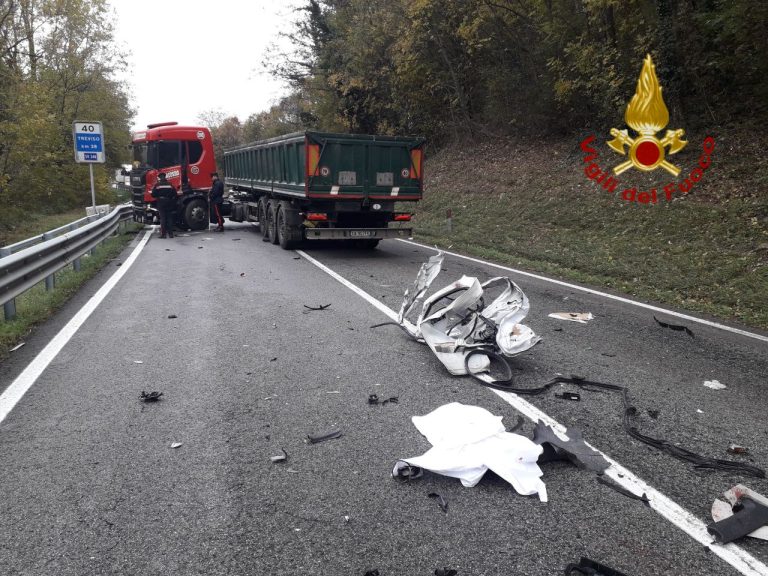 eefa2831-146a-4544-af8f-e4160544a7ab