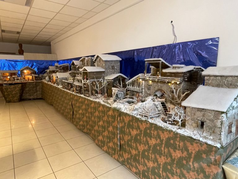 2ad945d4-588f-4428-bec5-f9a53f7b4ec5