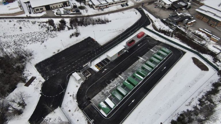 2bc3f9df-77cf-4da6-be52-63535c60825a