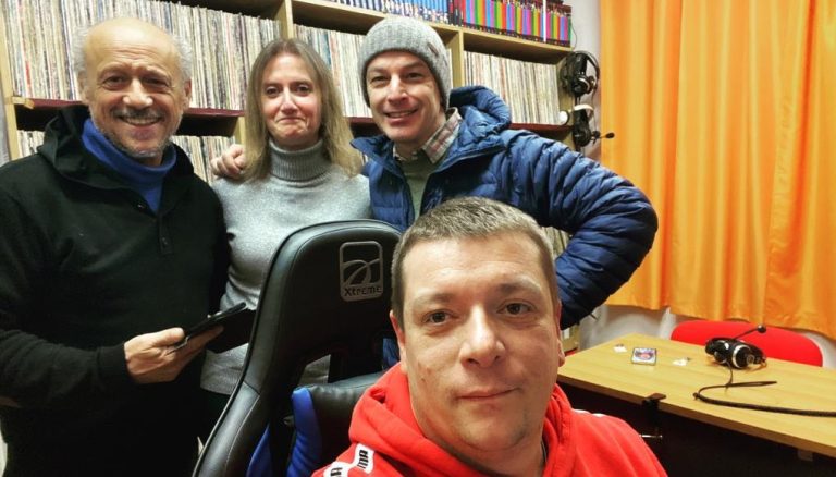 4aa71717-bd89-4d53-b4c3-830ef391d1f2