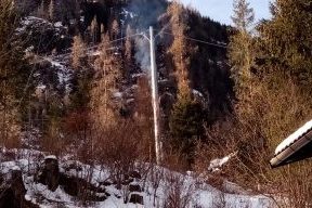 6b0d1761-5821-4312-b882-f358f206e5fc-300×192