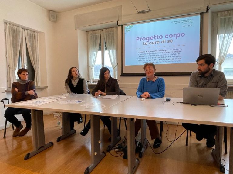 6d581d70-e4c1-4220-8141-180d668d264c