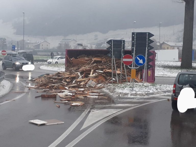 b9aba121-fe16-4f18-bfad-a2a686d16830