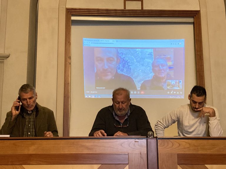 conferenza stampa Lontra