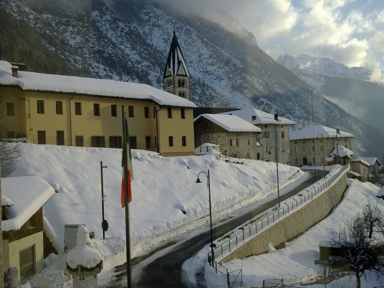 f4e539d1-43d1-4fd1-8dcd-5625c3bb6fa6