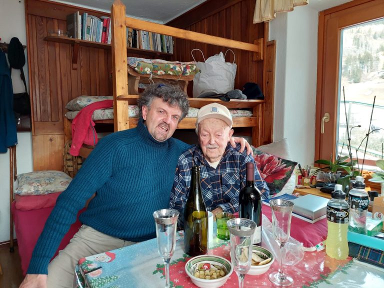 3f003b8e-7937-4db8-8884-a6f63129c07c