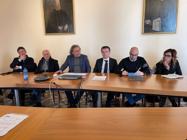 513ef921-8de3-4c13-9ebc-db6cf8abc1bc