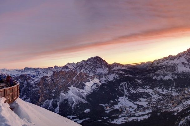ALBA RA VALLES