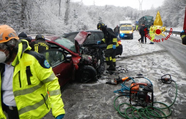 CDF2A9E8-A2A8-44F1-A7D1-D693EE9EC1DF