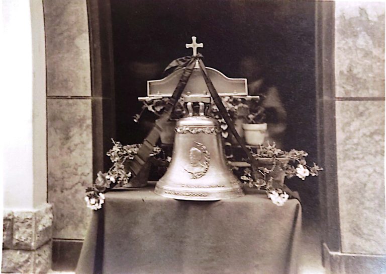 Villaggio e campana_4