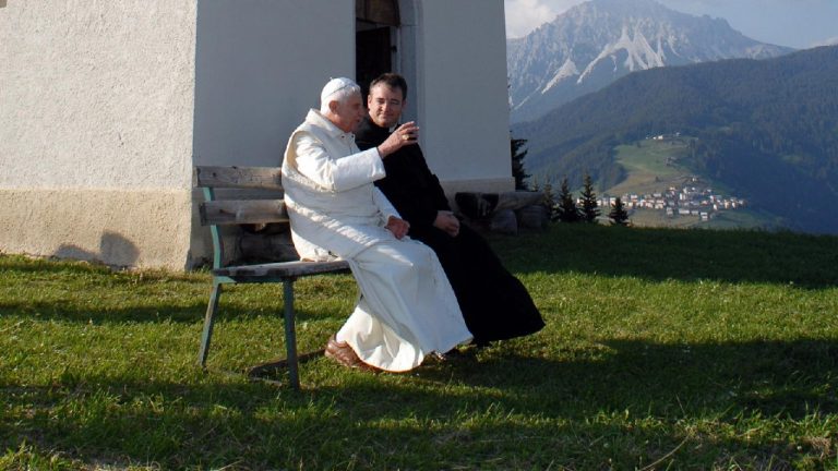 b4ce5ab7-98ee-4e3f-bffb-efe8278706df