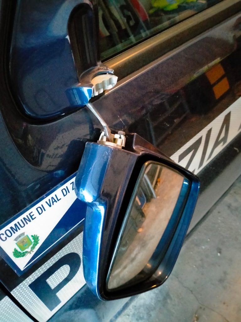 2e59cde7-3d0c-4199-b66c-59218572626f