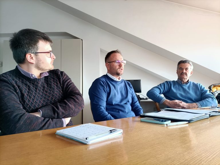 67023a13-dc08-4498-9169-9fc96ed4836a